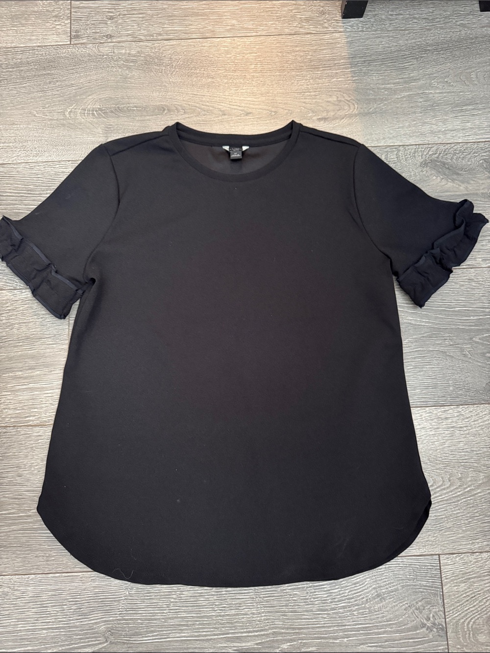 Ann Taylor Women’s Black Ruffle Sleeve Crewneck Top